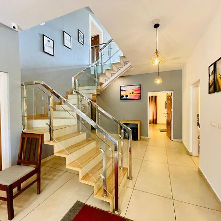 Отель Oceana Hills Residency Alappuzha Экстерьер фото