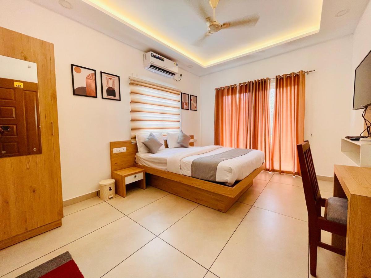 Отель Oceana Hills Residency Alappuzha Экстерьер фото
